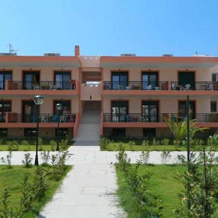 Stefania Sun Apartments Никити Екстериор снимка