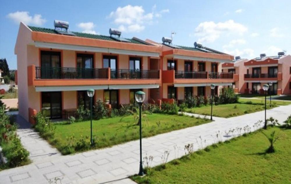 Stefania Sun Apartments Никити Екстериор снимка